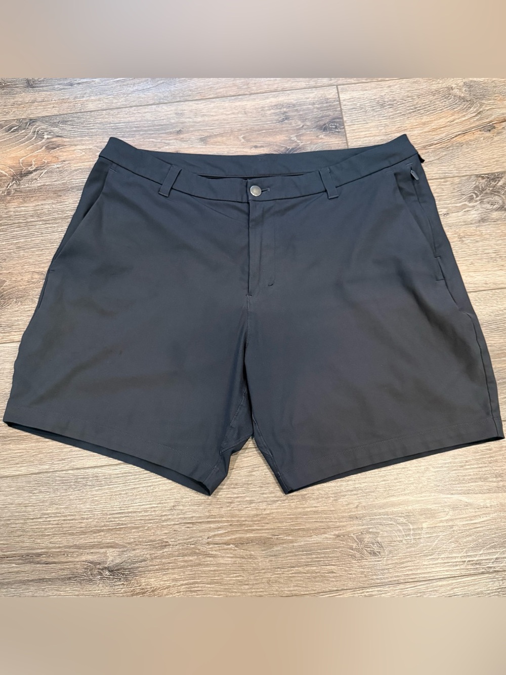 Lululemon Commission Black Shorts Slim 7 inch